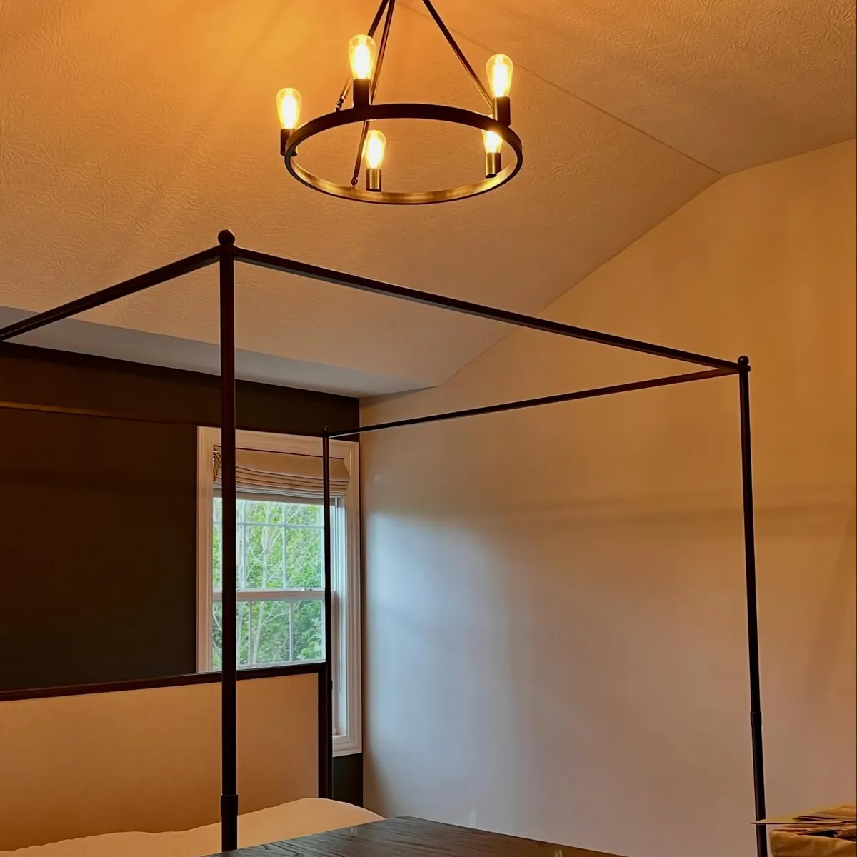 One-day bedroom makeover, Westerville